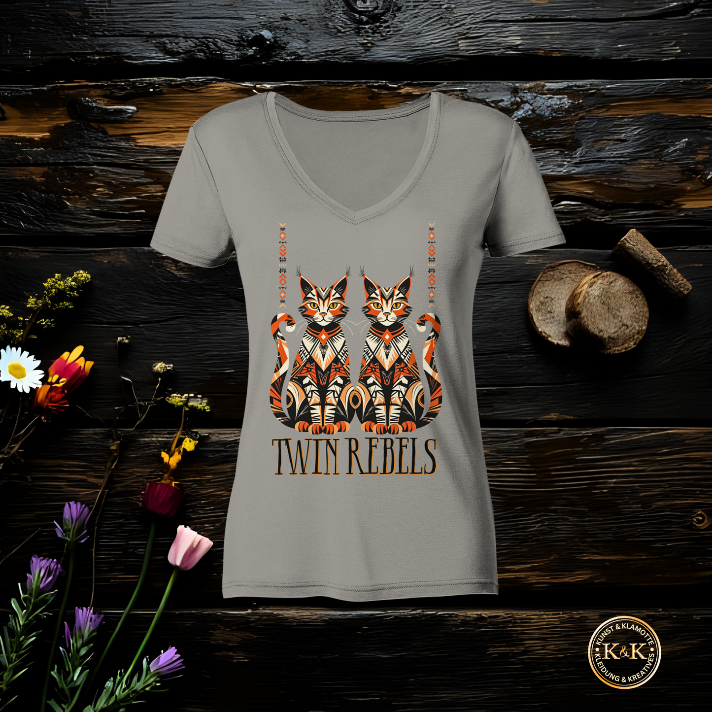 Boho Ladies V-Neck Shirt mit Tribal Design – rebellischer Ethno Look, modernes Statement Outfit
