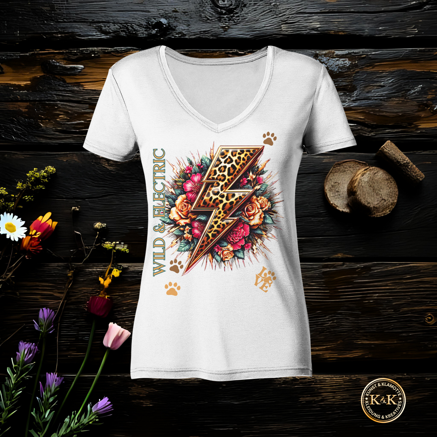 Ladies V-Neck Shirt für Powerfrauen – Rock Style, Festival Outfit, Boho Look