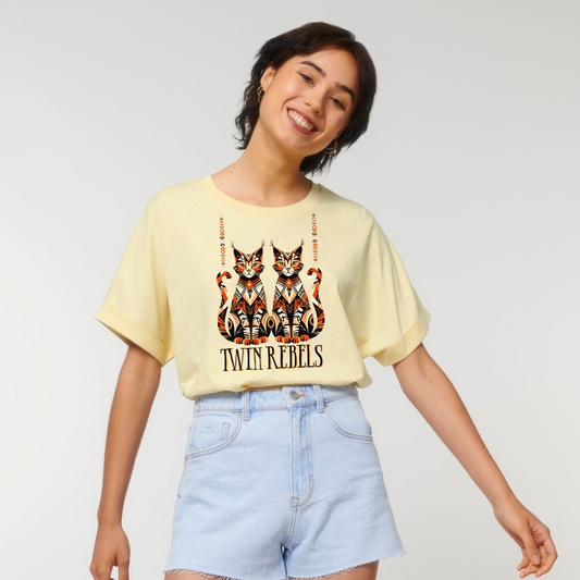 Boho Womens Organic Rolled Sleeves T-Shirt mit Tribal Design – rebellischer Ethno Look, modernes Statement Outfit