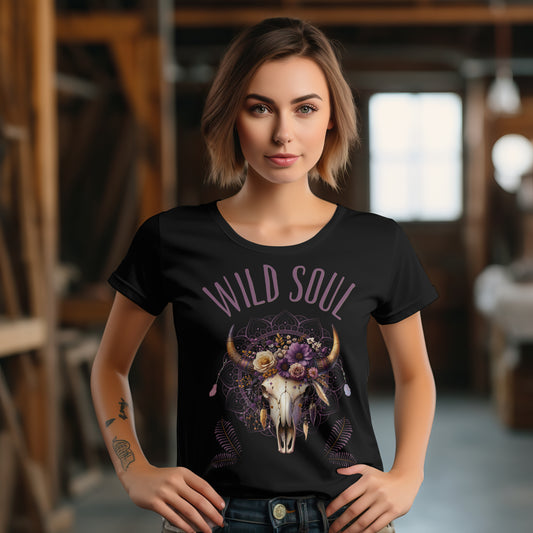 Boho Womens Roll-Up T-Shirt mit Wildsoul Spirit – Tribal & Festival Look, modernes Outfit für Freigeister