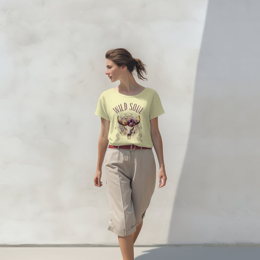 Boho Damen T-Shirt mit Statement Print – Alternative Mode für Alltag & Freizeit