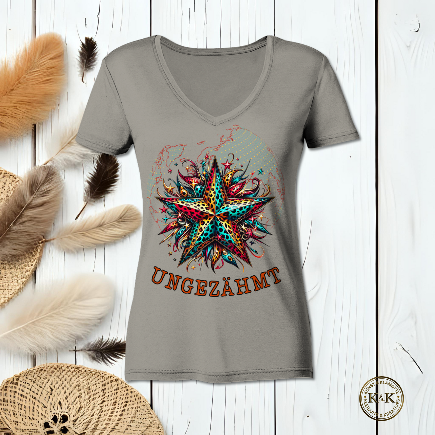 Ladies V-Neck Shirt – rebellischer Look